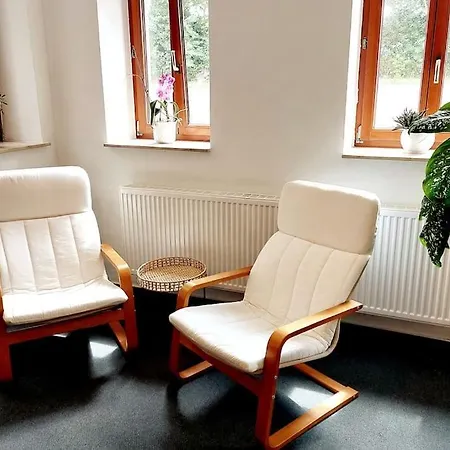 Zentrale Ferienwohnung - Direkt Am See Und Schloss Schwerin  Eksteriør billede