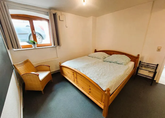 Zentrale Ferienwohnung - Direkt Am See Und Schloss