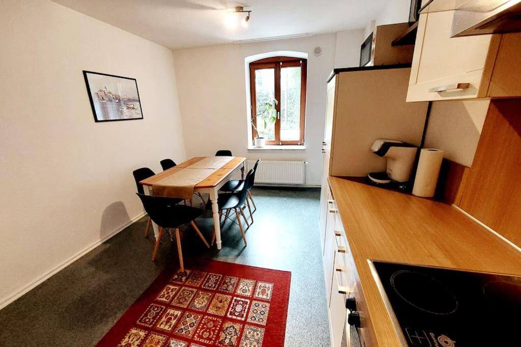 Zentrale - Direkt Am Und Schloss